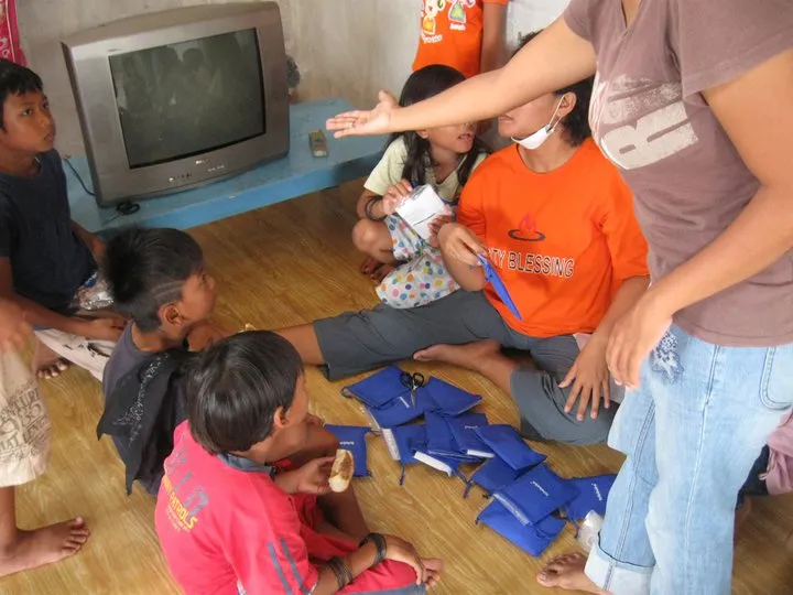 Totobobo mask for children of Merapi Totobobo mask for children of Merapi