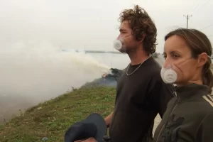 Testing Totobobo filters in air pollution in Vietnam